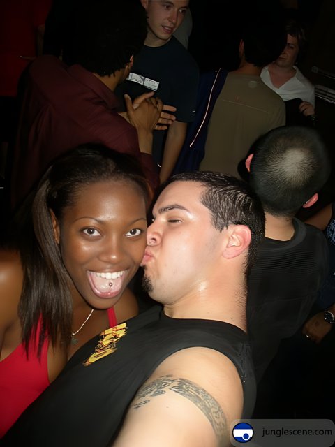 Kisses in the club
