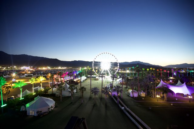 Nighttime Thrills at Coachella's Ferris Wheel