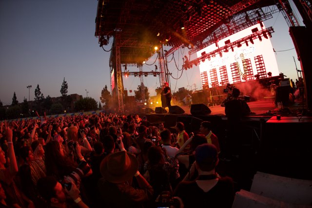 Rockin' the Roof Off: A Wild Night at the 2015 FYF Bullock Concert