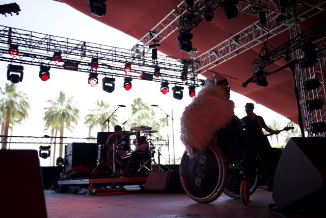 Wheelchair-bound Musician Rocks the Stage