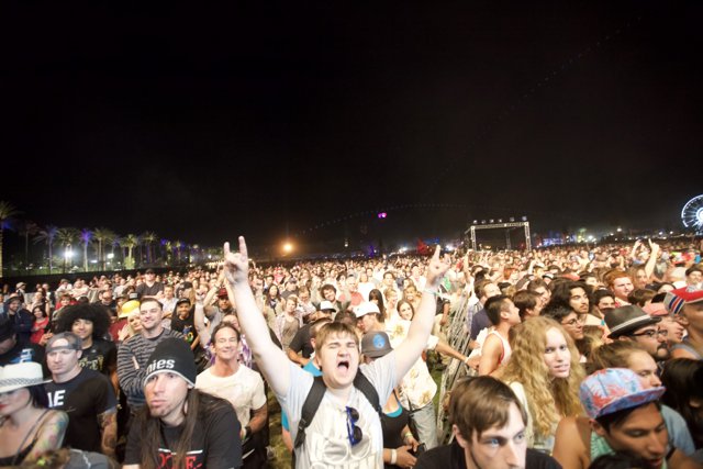 Coachella 2013: Music, Lights, and Thousand of Fans