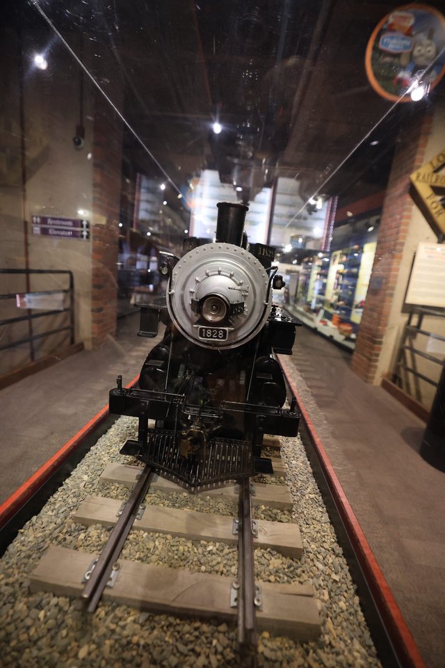 Vintage Steam Locomotive 1828 on Display in Museum