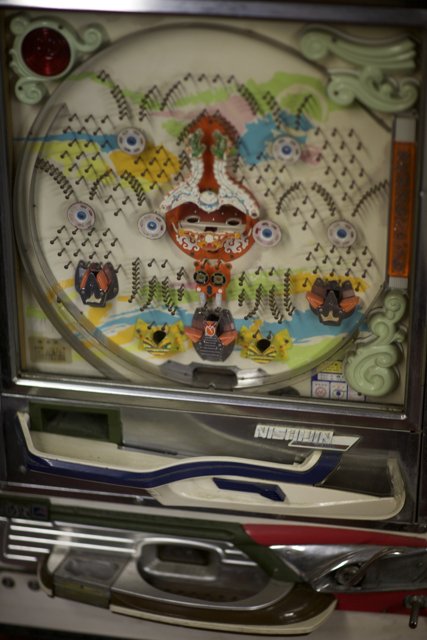 Japanese-inspired Pinball Machine