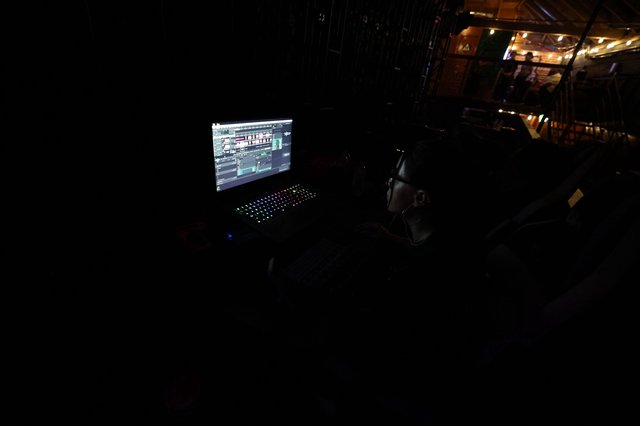 Operator in the Dark at Wobbleland 2026