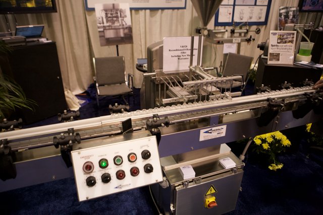 Automated Manufacturing Machine at Robot Automation Show