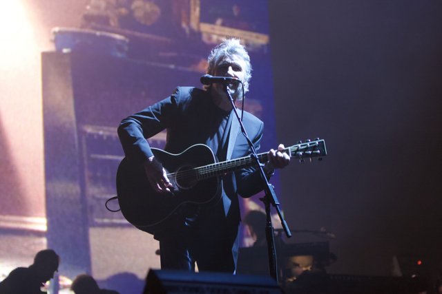 Roger Waters Rocks Coachella with his Guitar