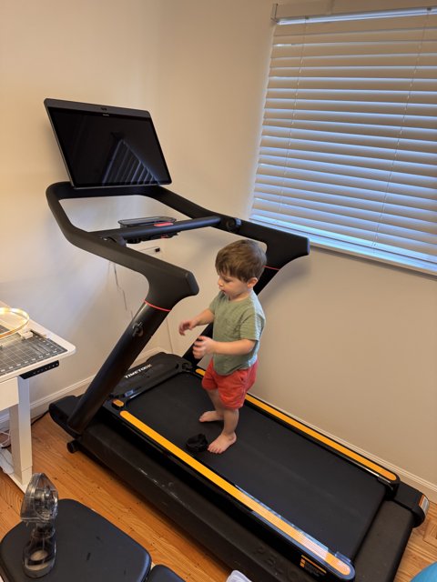 Little Treadmill Adventurer