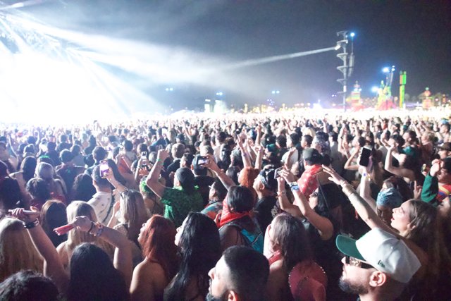 Electric Nights at Coachella 2024: A Captivating Crowd Experience