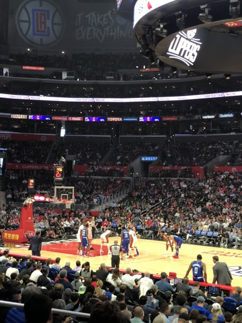 Thrilling Basketball Match in Los Angeles