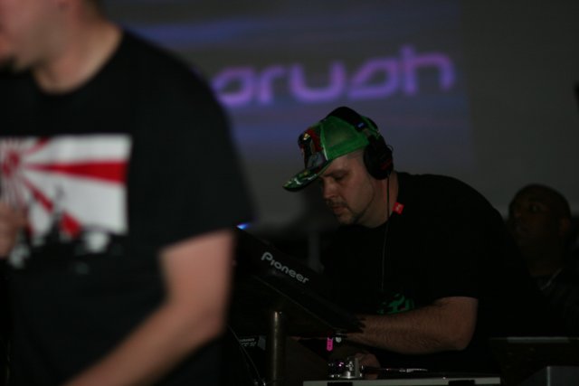 Green Hat DJ Takes Over Club
