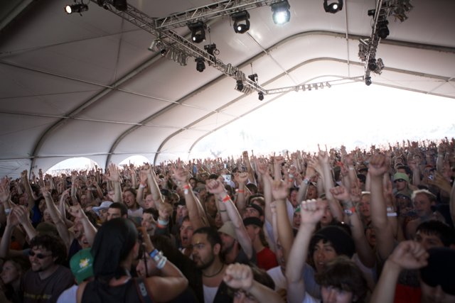 Saturday at Coachella: The Power of the Crowd