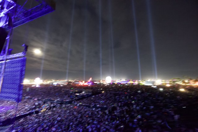 Shining a Spotlight on the Coachella Crowd