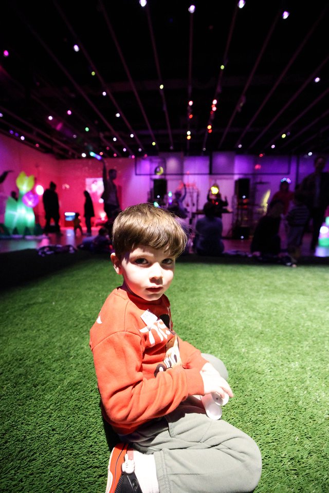 Child at Asian Art Museum Baby Rave Event