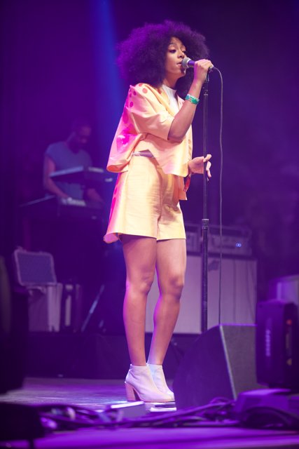 Solange Shines on Stage Under the Coachella Lights