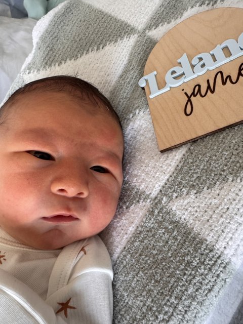 Welcome to the World, Leland