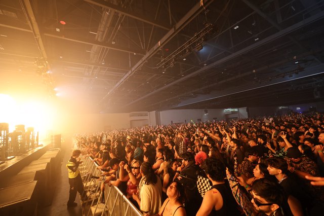 Massive Crowd Ignites at Wobbleland 2026 EDM Festival