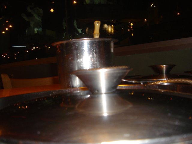 Silver Pan Shines in Urban Restaurant