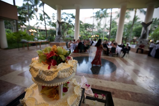 Elegant Wedding Cake with Flower Arrangements