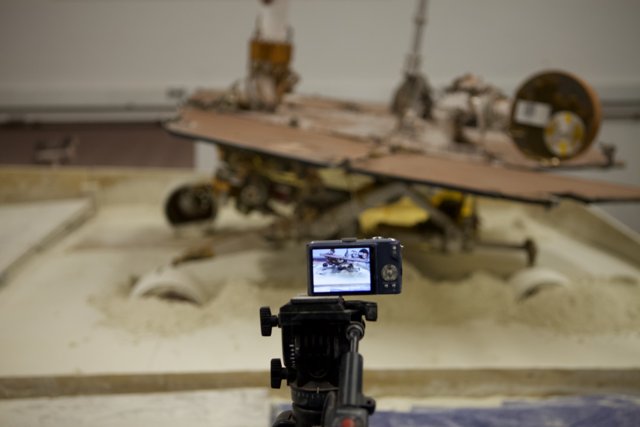 Capturing the Details of the Unstuck Mars Rover Model