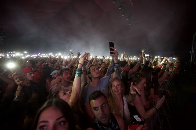 Phone-lit Fun at Coachella 2016