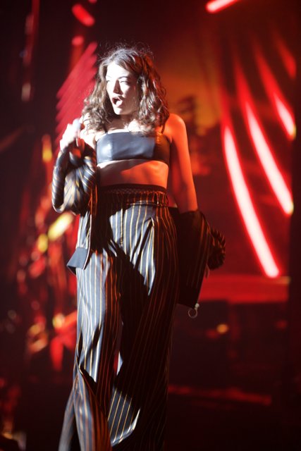 Lorde Rocks Coachella Stage in Striped Pants