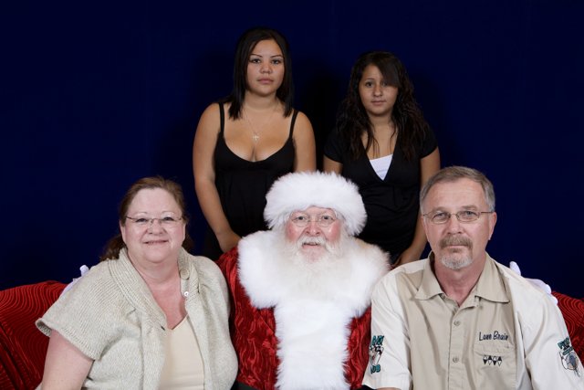 A Festive Family Christmas Photo