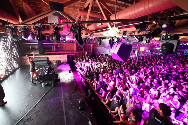 Massive Crowd Erupts at Wobbleland 2026 DJ Set