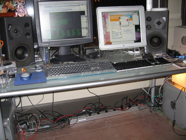 Dual Computer Set-Up