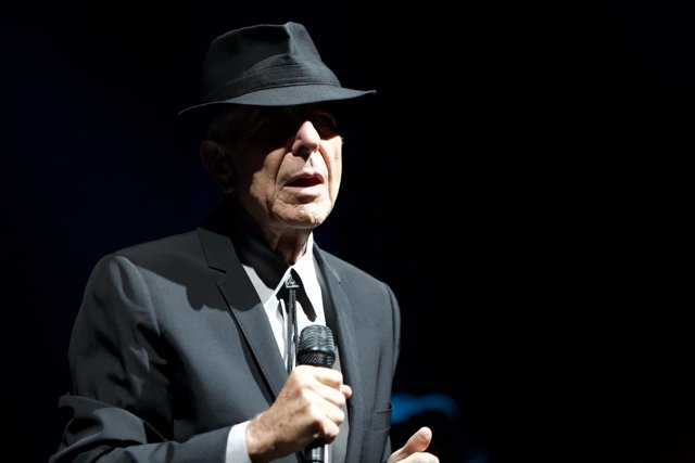 Leonard Cohen Rocks Out in Fedora and Suit at Coachella 2009