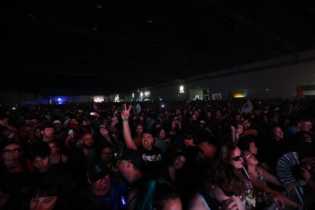 Euphoric Crowd Erupts at Wobbleland 2026 Festival