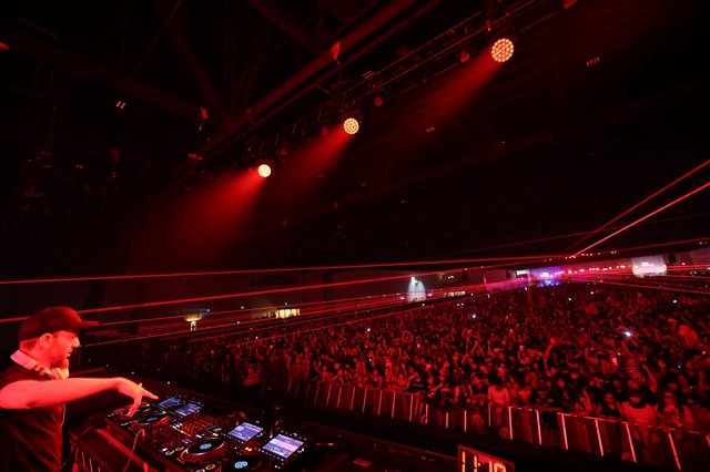 DJ Commands Massive Crowd at Wobbleland 2026