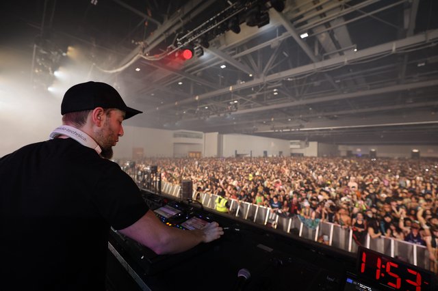 DJ Commands Massive Crowd at Wobbleland 2026