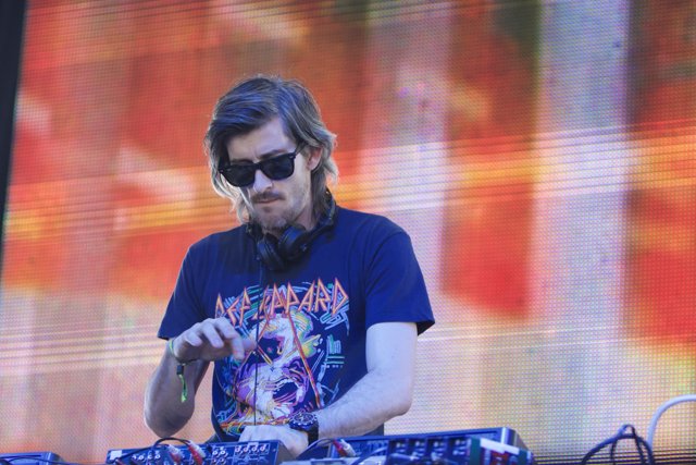 The Sunglasses DJ