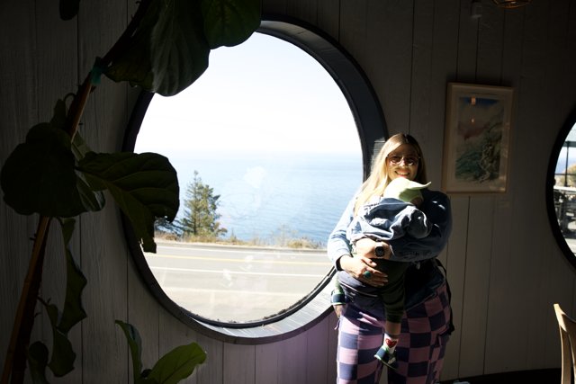 Timeless Momma Moments in Serene Big Sur,