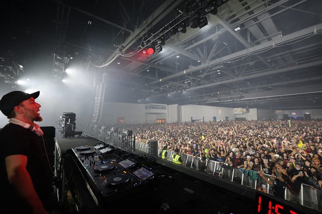 DJ Commands Massive Crowd at Wobbleland 2026