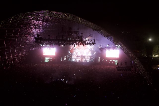 Epic Stage Show at Coachella 2015
