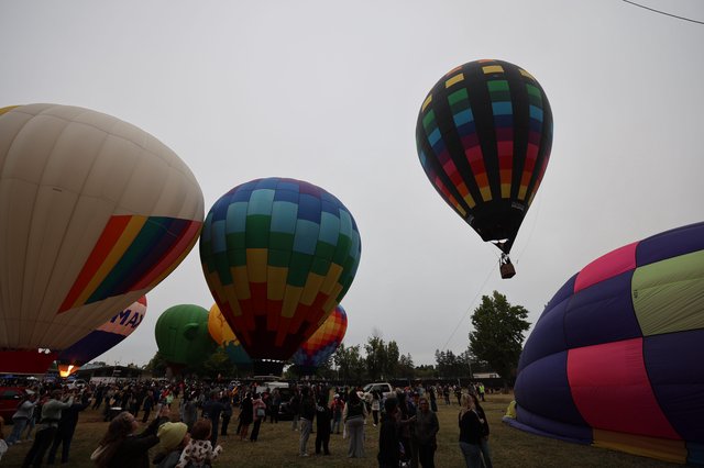 Colorful Hot Air Balloons Launch at Sonoma Classic
