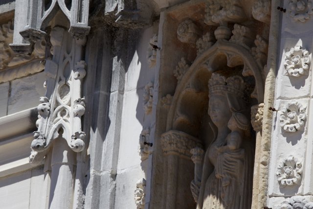 Sculpted Elegance at Hearst Castle
