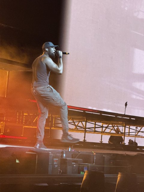 Electrifying Energy on Stage