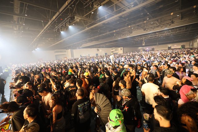 Massive EDM Crowd Packed at Wobbleland 2026