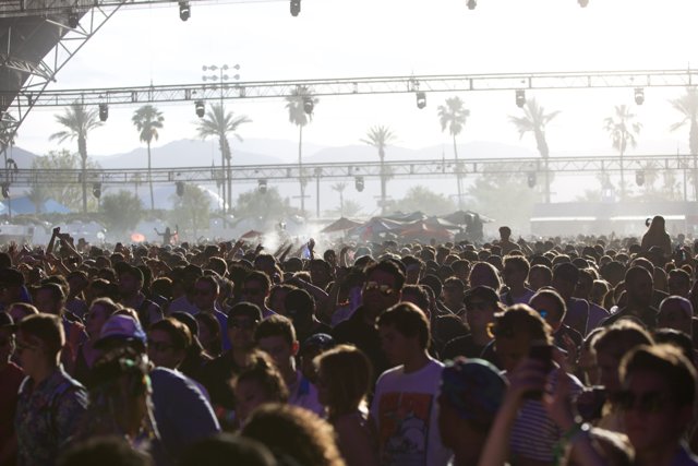 Coachella 2017 Crowd in Full Swing