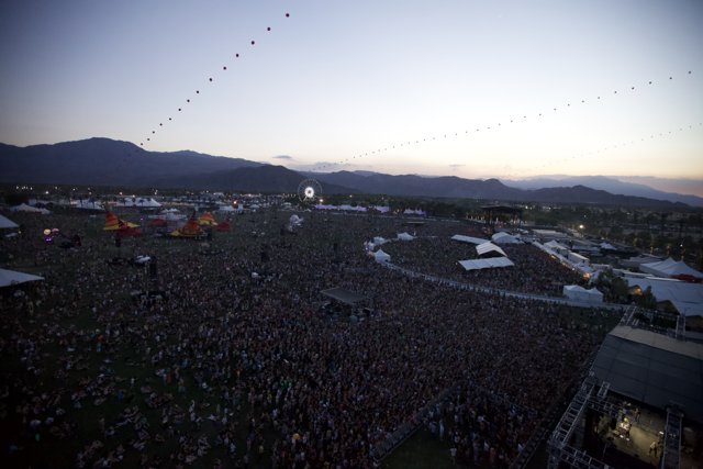 Coachella 2013: A Sea of Music Lovers