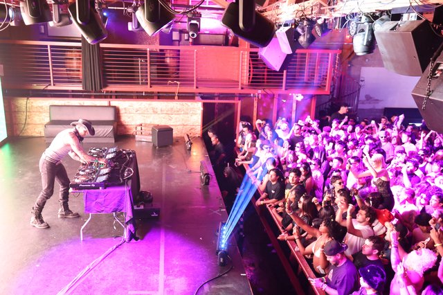 DJ Ignites Packed Crowd at Wobbleland 2026