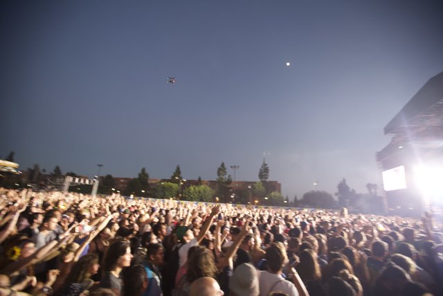 Kite-Tastic Crowd at the FYF Bullock 2015 Concert