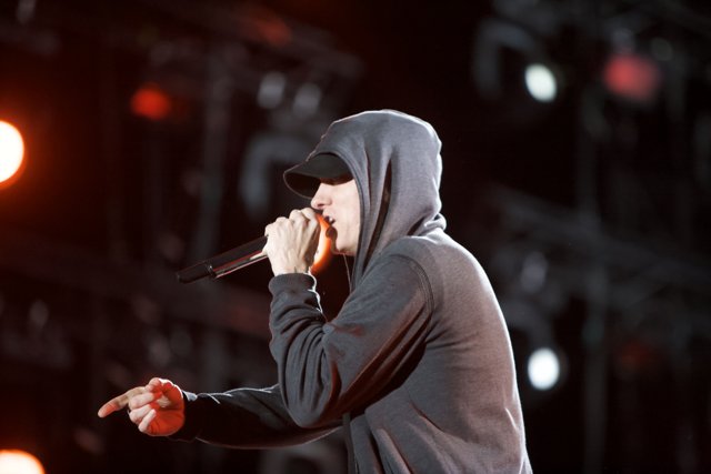 Eminem's Epic Solo Performance at 2012 Summer Jam in Chicago