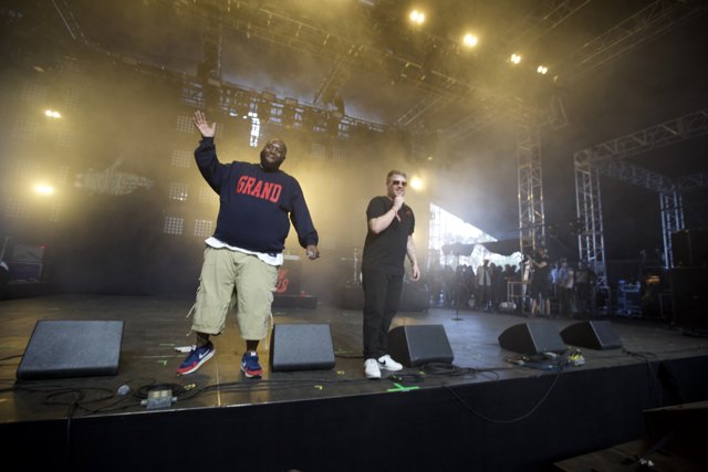 Killer Mike electrifies the crowd with his music at Coachella 2015