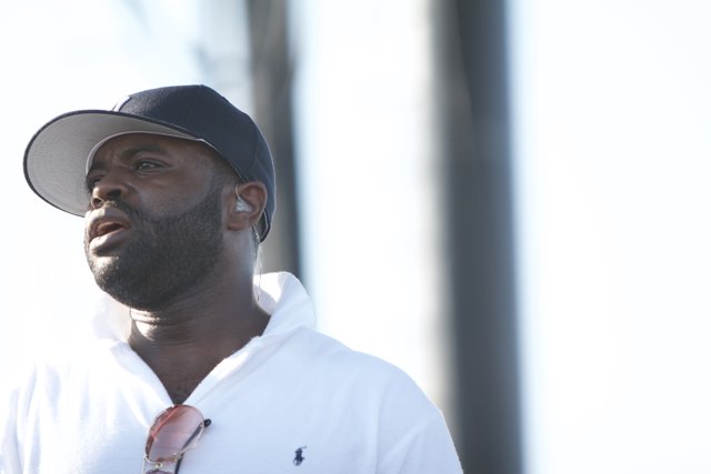 Black Thought Rocks the Hat