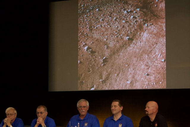 Mars and the Men: Phoenix Landing Press Conference