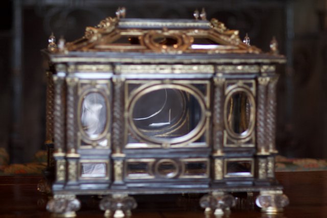 The Ornate Sideboard Box
