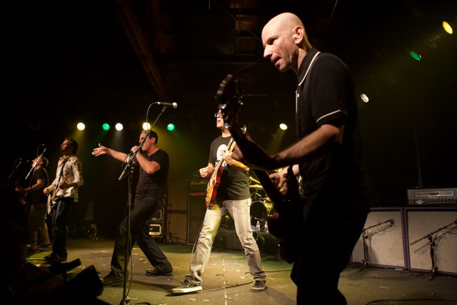 Bad Religion Rocks Glasshouse in 2007